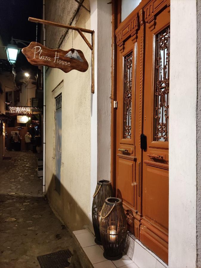 Plaza Guest House Με Tζάκι Arachova Exterior foto